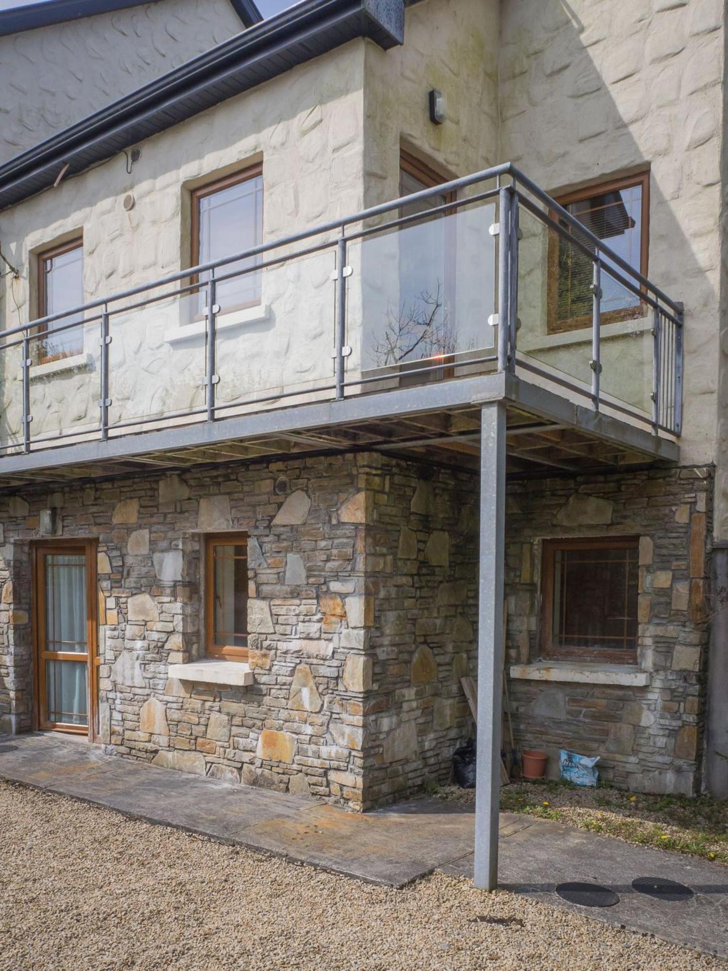 17 Canons Lane Clifden Exterior photo